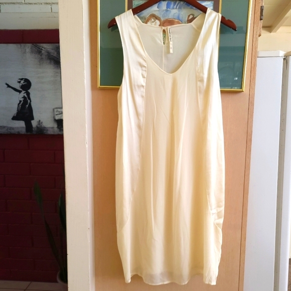 Anthropologie Dresses & Skirts - Silk Cream Chemise Dress with Lightweight Fabric under